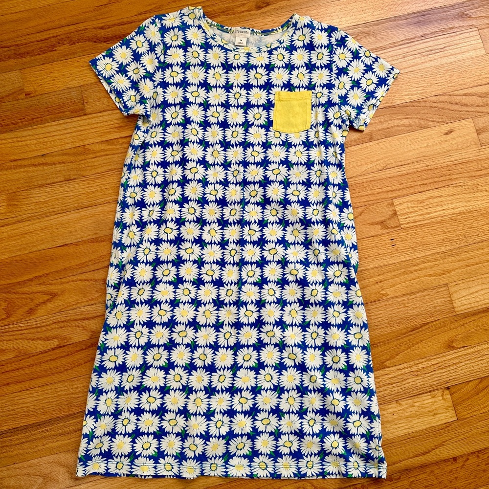 Crewcuts casual daisy dress 🌼
